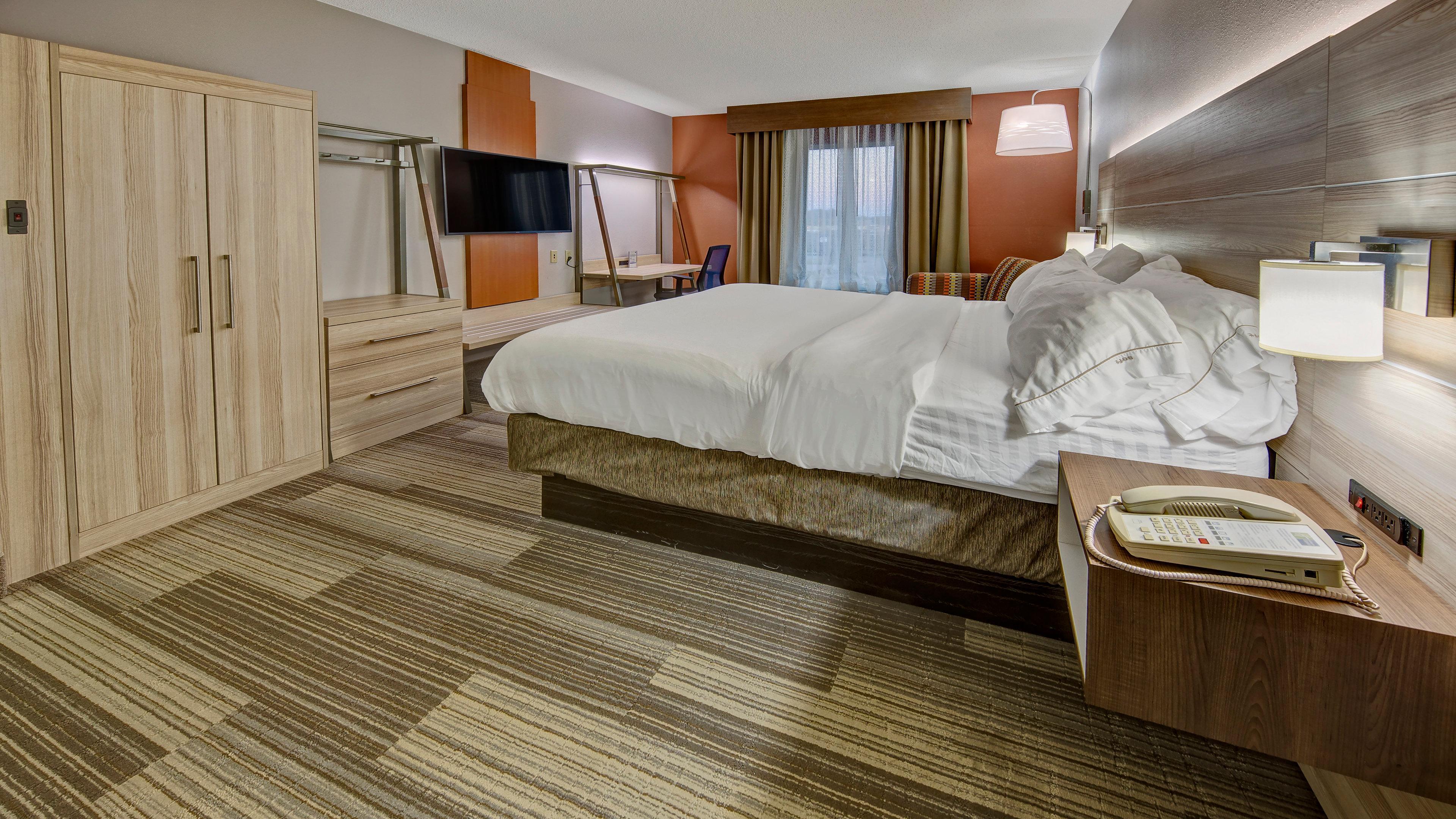 Holiday Inn Express Hotel & Suites London By Ihg Bagian luar foto