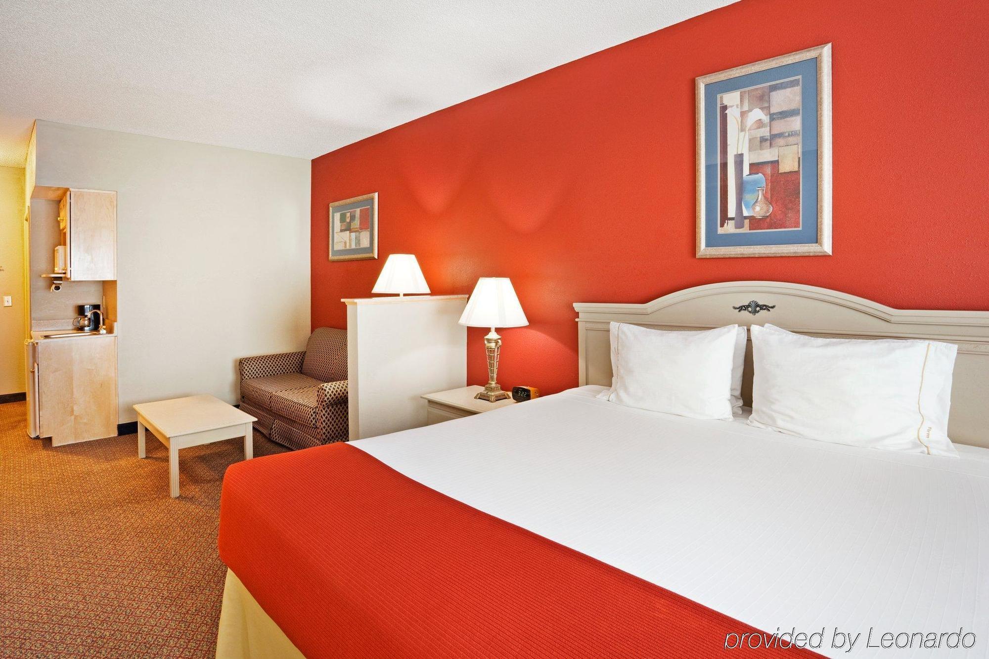 Holiday Inn Express Hotel & Suites London By Ihg Ruang foto