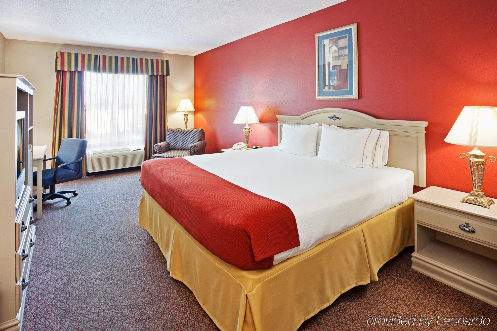 Holiday Inn Express Hotel & Suites London By Ihg Ruang foto